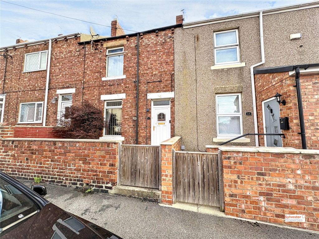 Property photo 1 of 18 Picture No. 02
