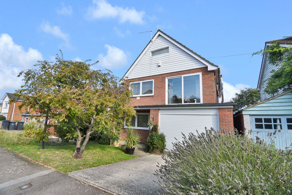 Property photo 1 of 27