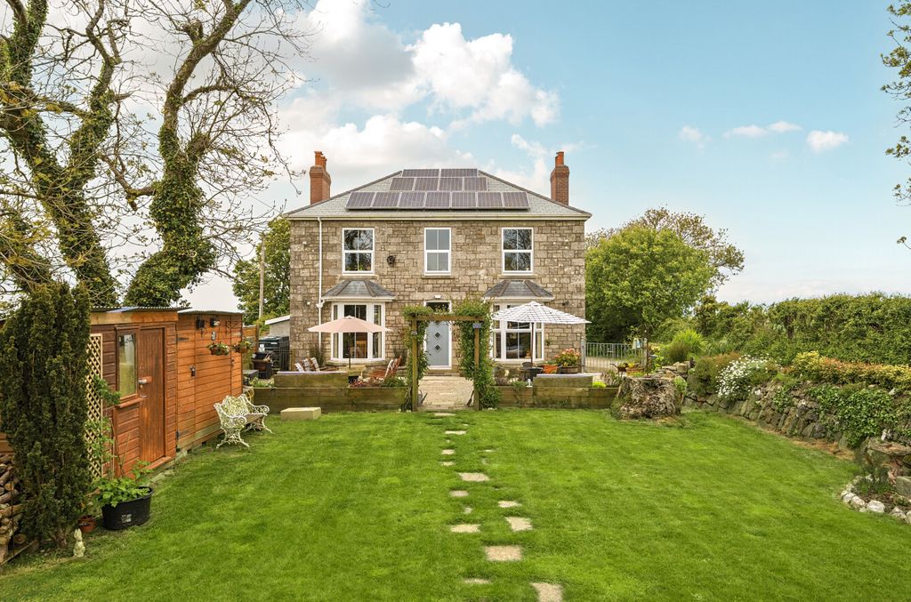 Property photo 1 of 42 2-681Cf9Bbb702B-1...