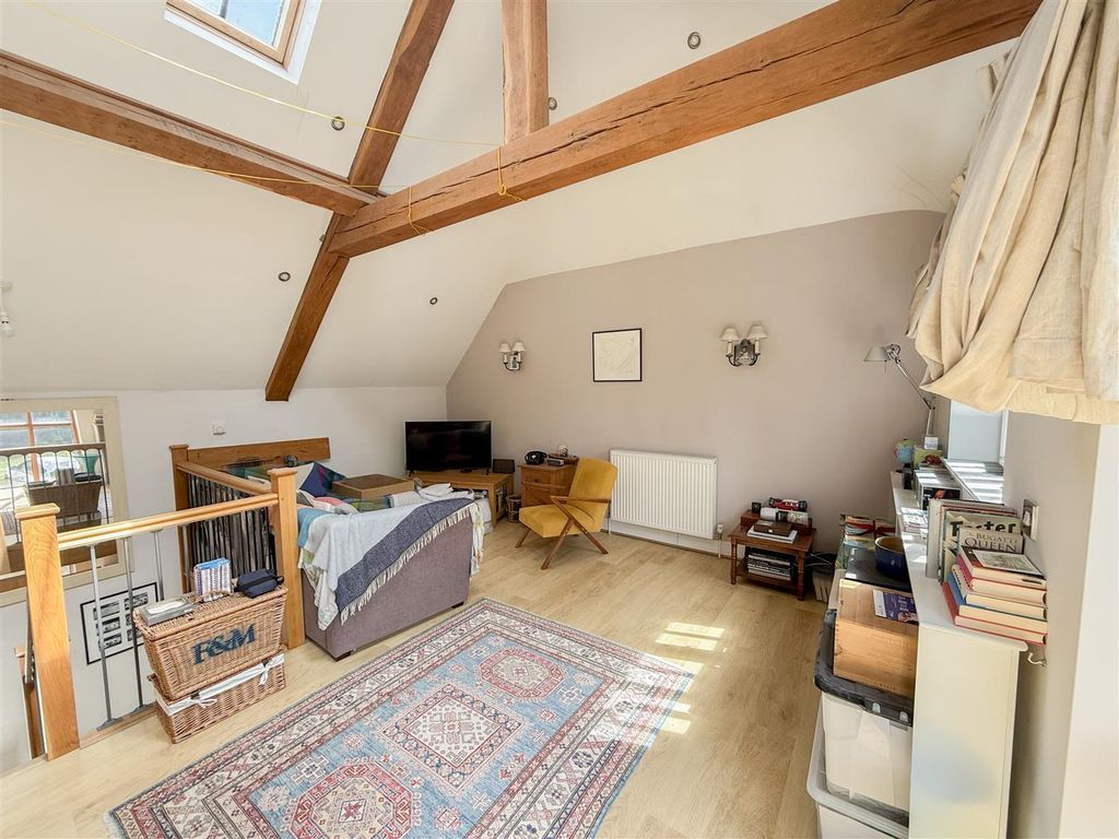 Property photo 3 of 19 3-Img_6981.Jpg