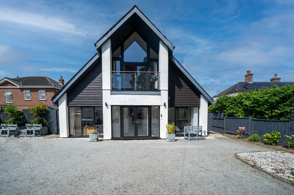 Property photo 1 of 33 Dsc00266-Hdr-Edit
