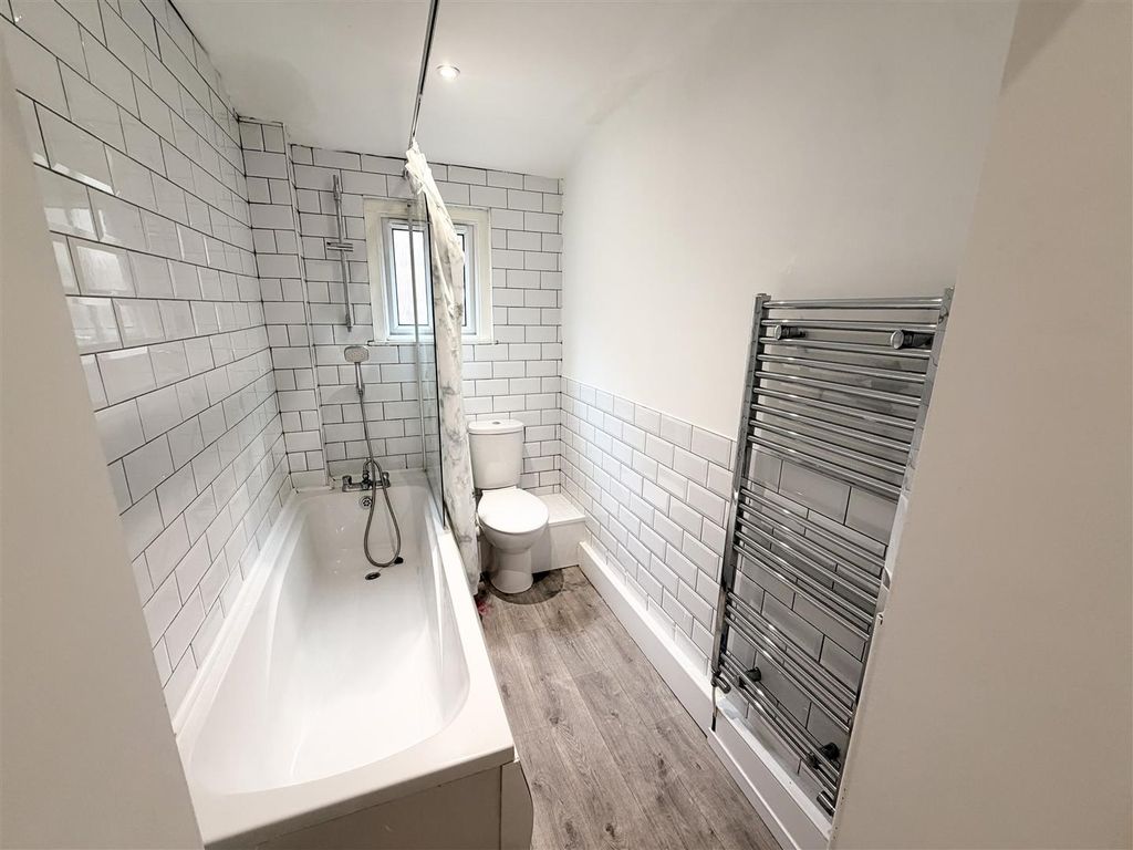 Property photo 3 of 14 Tempimaged3Gbg4.Jpg