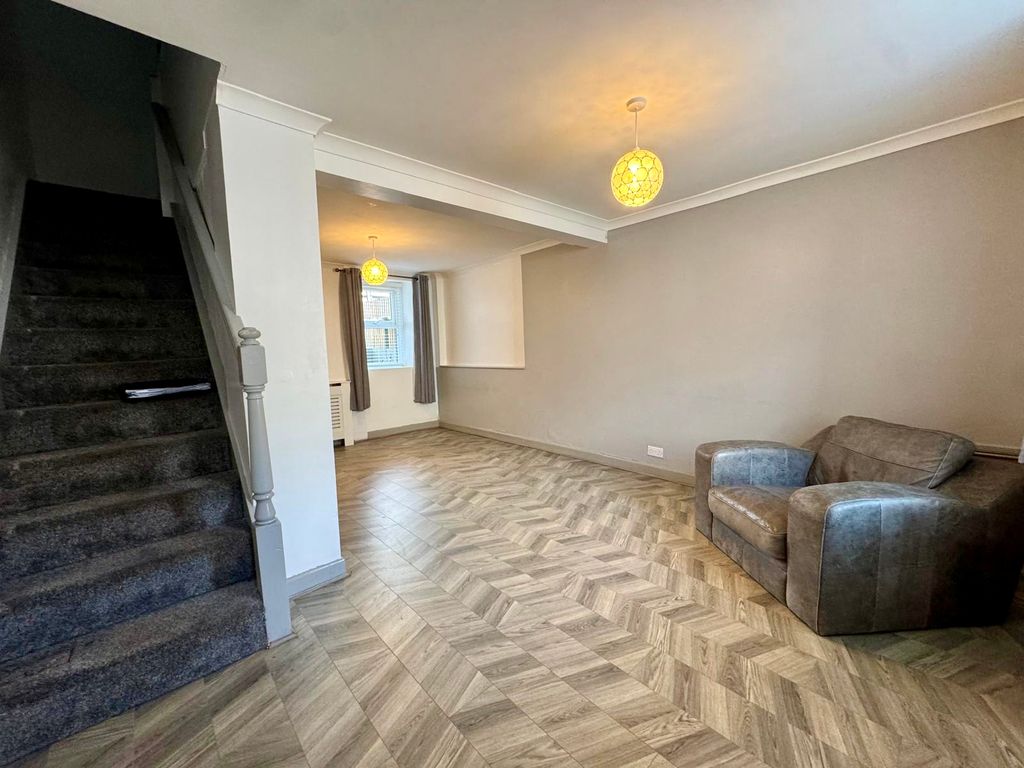 Property photo 2 of 16 Img_4687.Jpeg