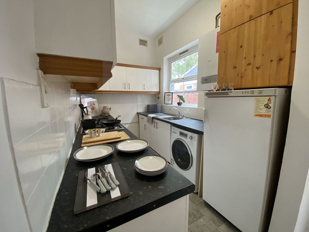 Property photo 3 of 14 Photo 3