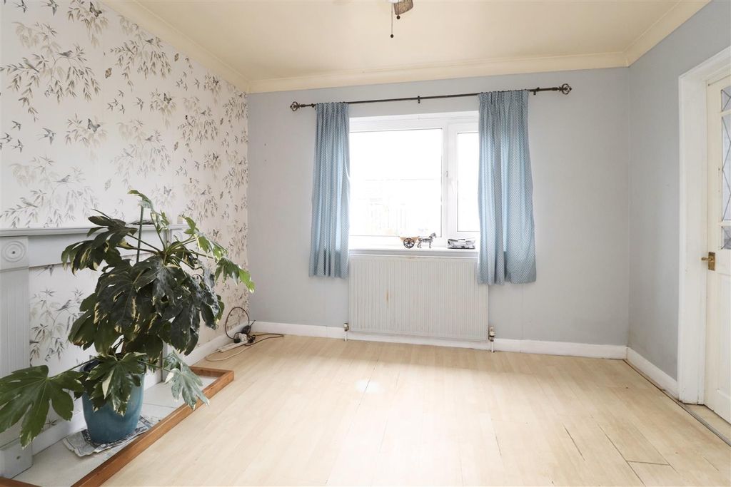 Property photo 3 of 13 Img_3090.Jpeg