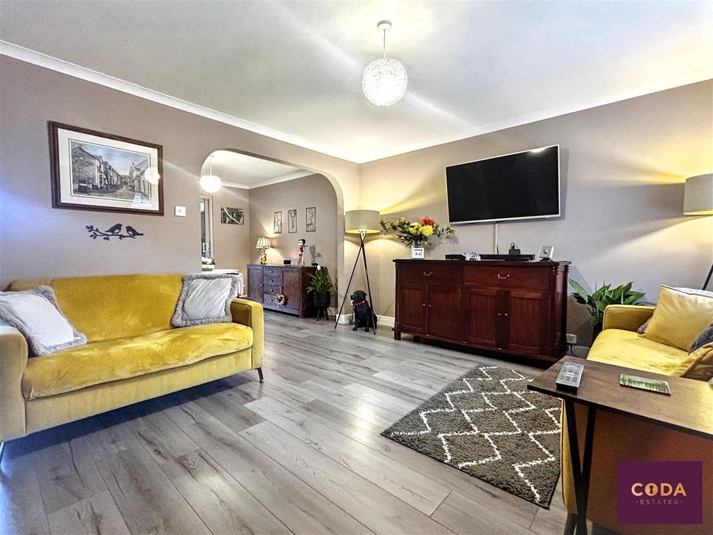 Property photo 3 of 19 Img_2118.Jpg