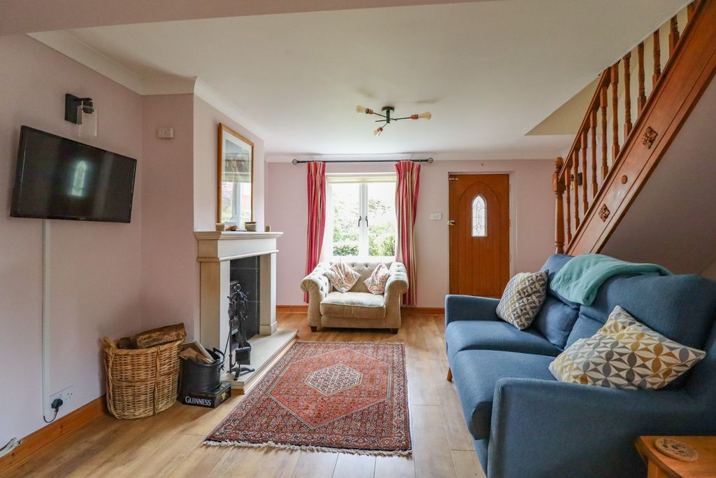 Property photo 3 of 34 4125644