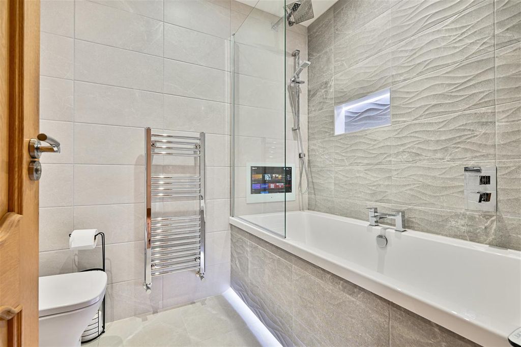 Additional image 29 of 5 bed detached house for saleJerviston Street, New Stevenston, Motherwell ML1