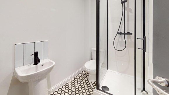 Property photo 1 of 19 8640353.Jpg