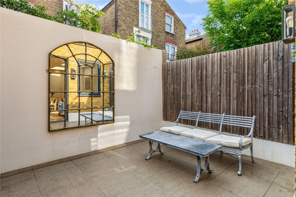 Property photo 3 of 11 Picture No. 26