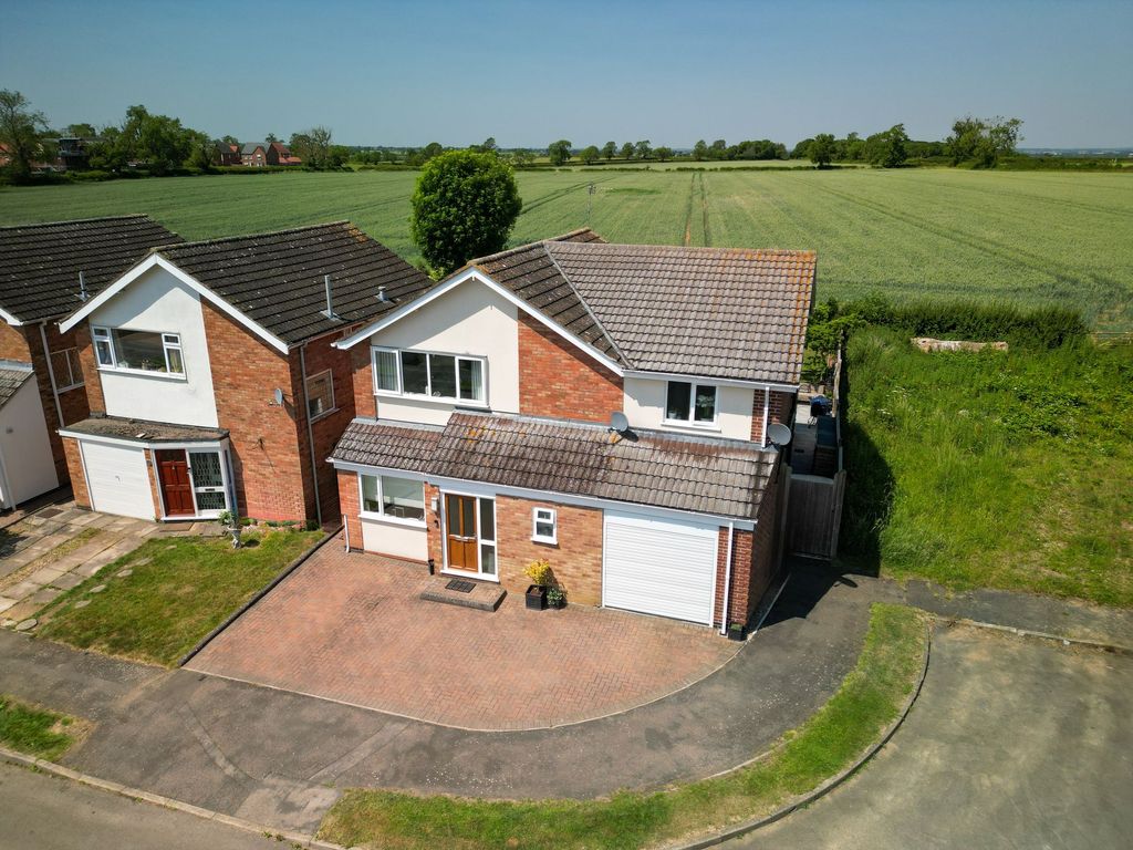 Property photo 1 of 48