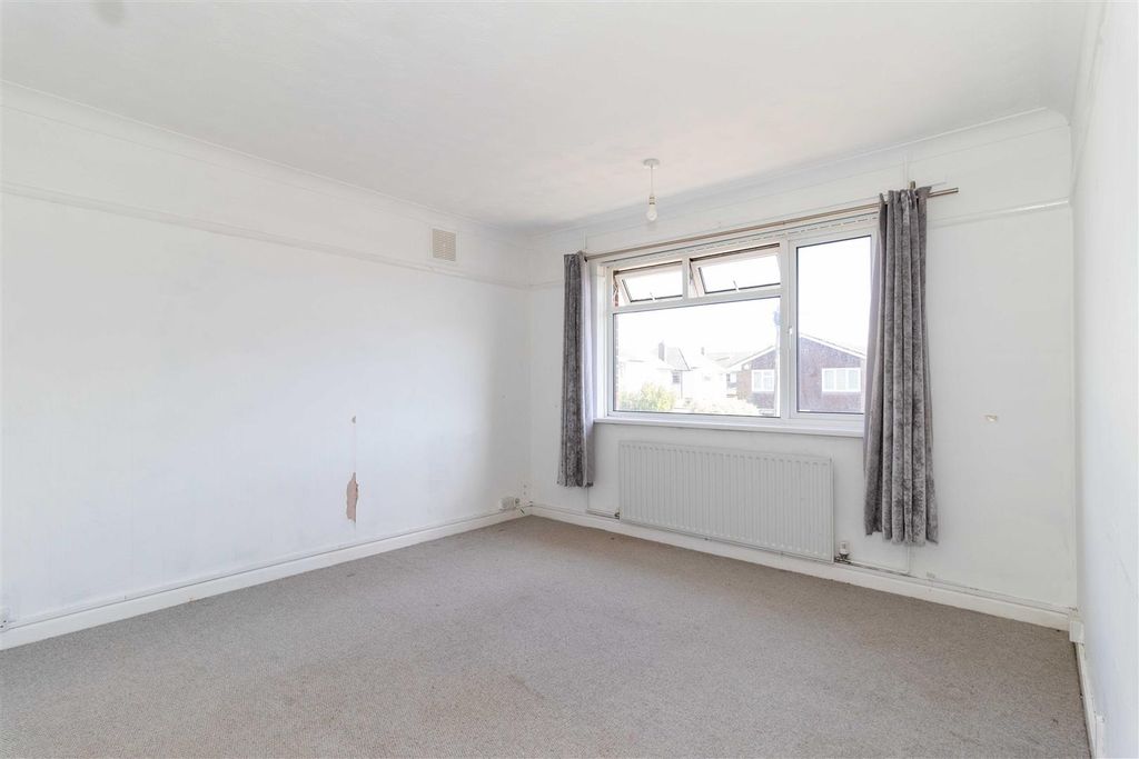 Property photo 3 of 14 Southview-06.Jpg