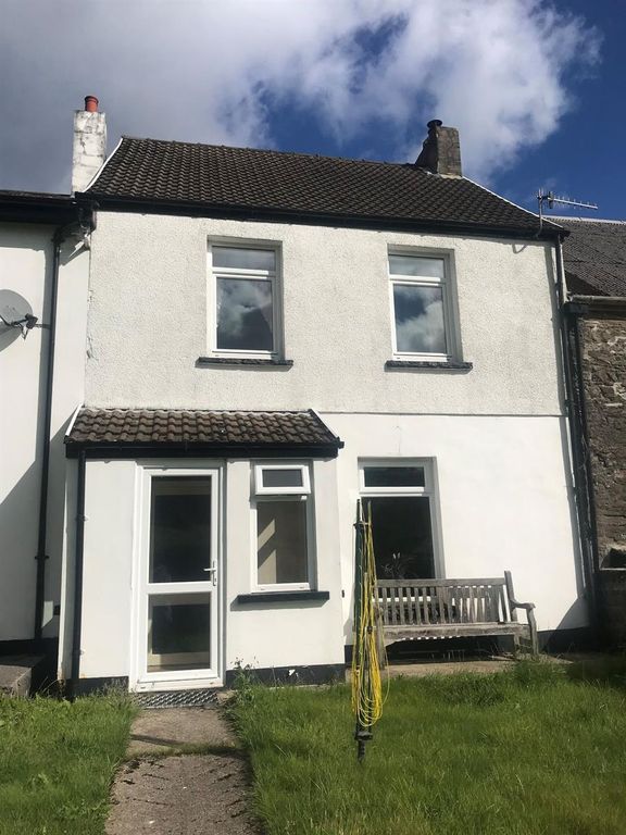 Property photo 2 of 16