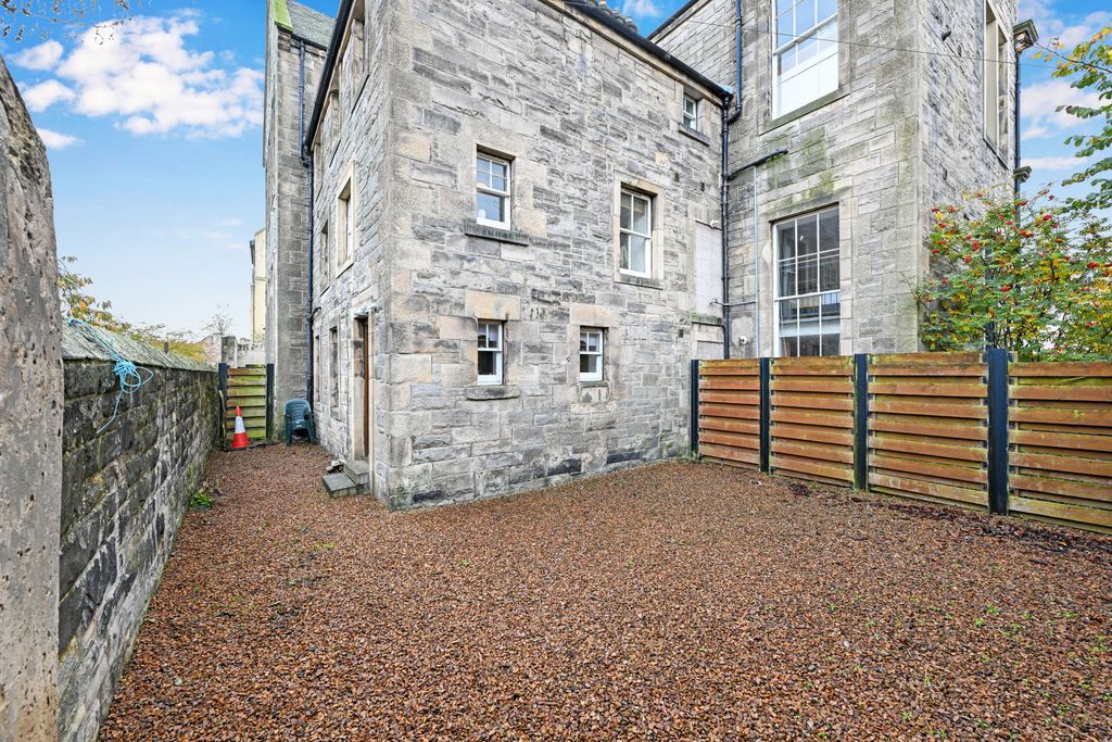 Property photo 1 of 12 Primary Property Image