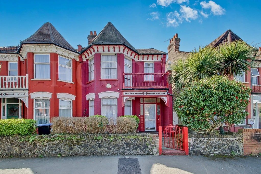 Property photo 1 of 14