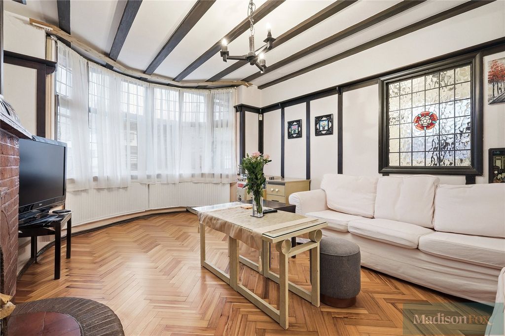 Property photo 3 of 29 Picture No. 31