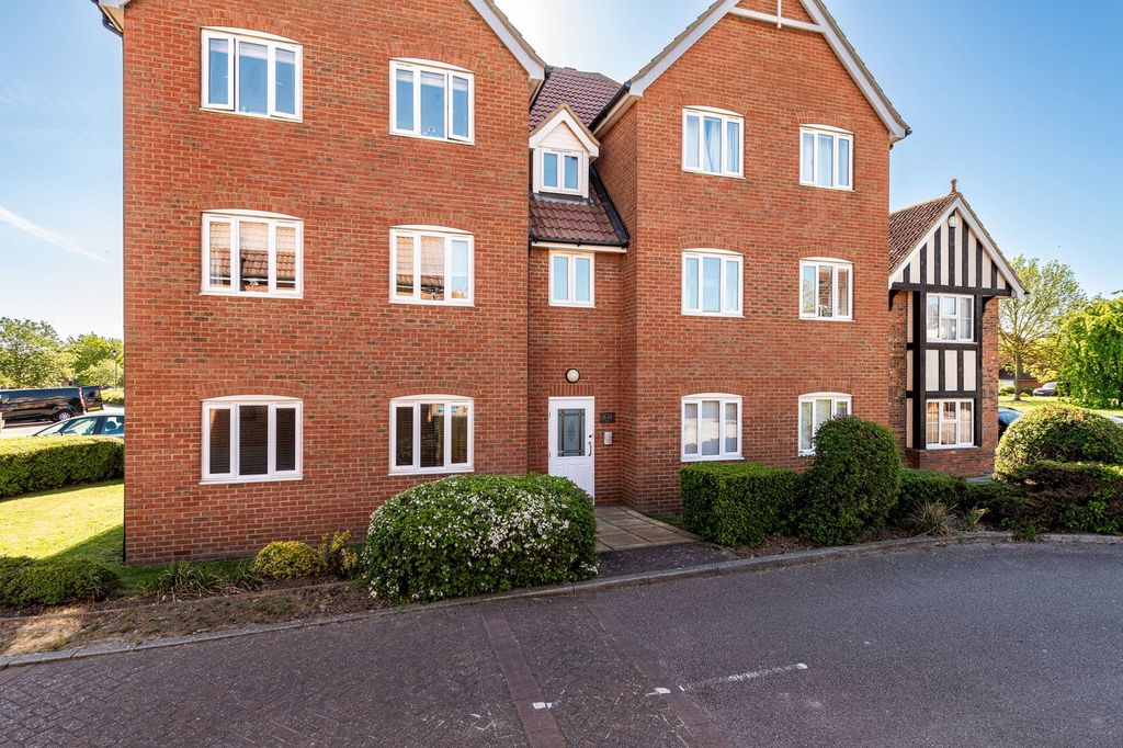 Property photo 2 of 16