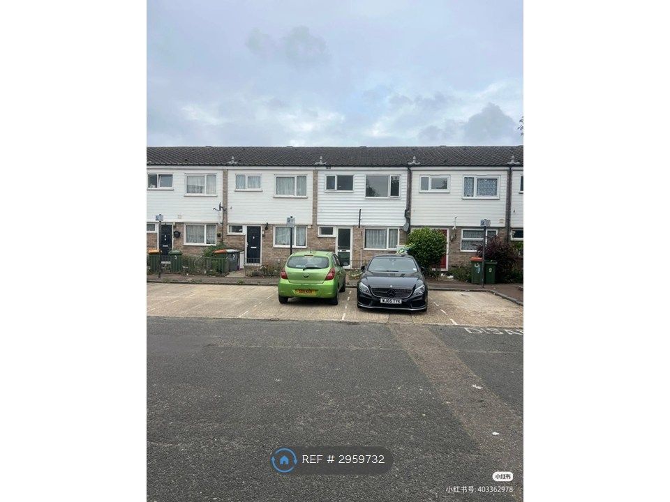 Property photo 2 of 31