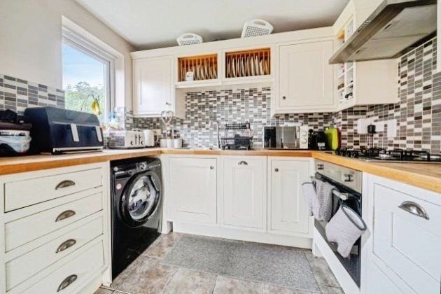 Property photo 2 of 17 Pbox-Img.Jpg
