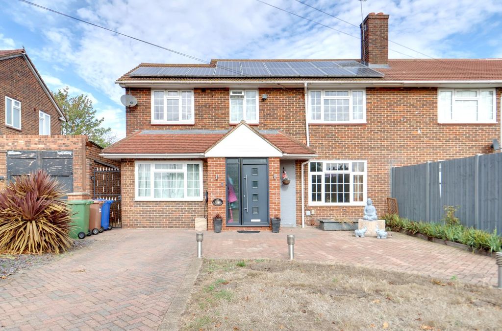 Property photo 2 of 30