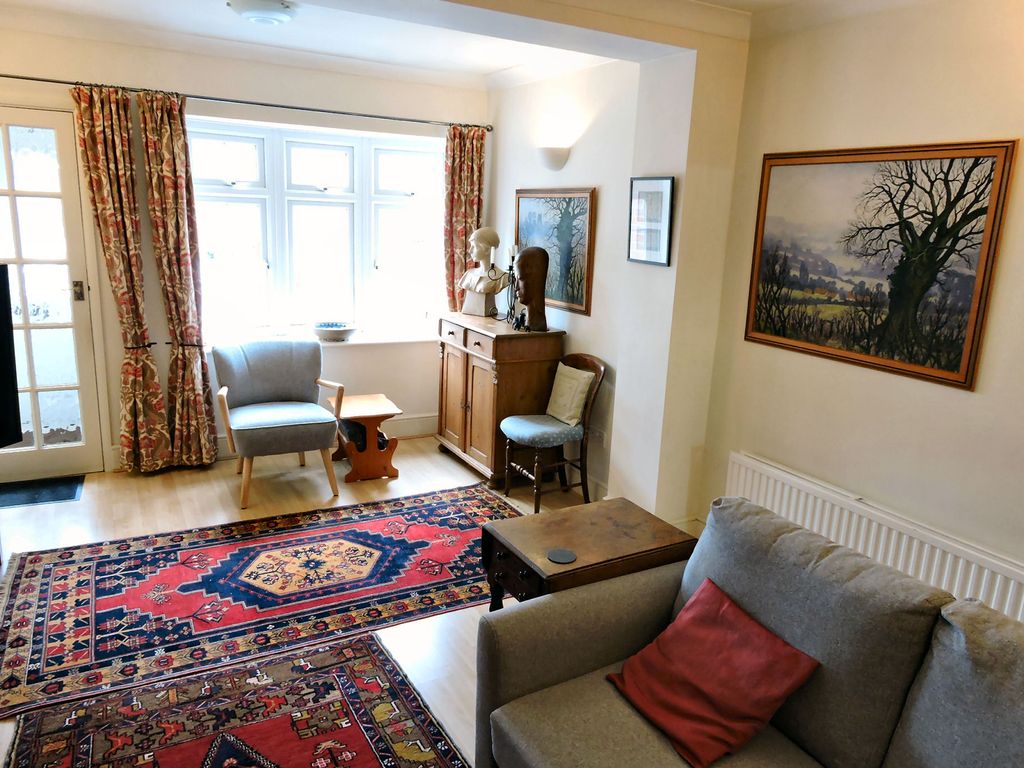 Property photo 3 of 18