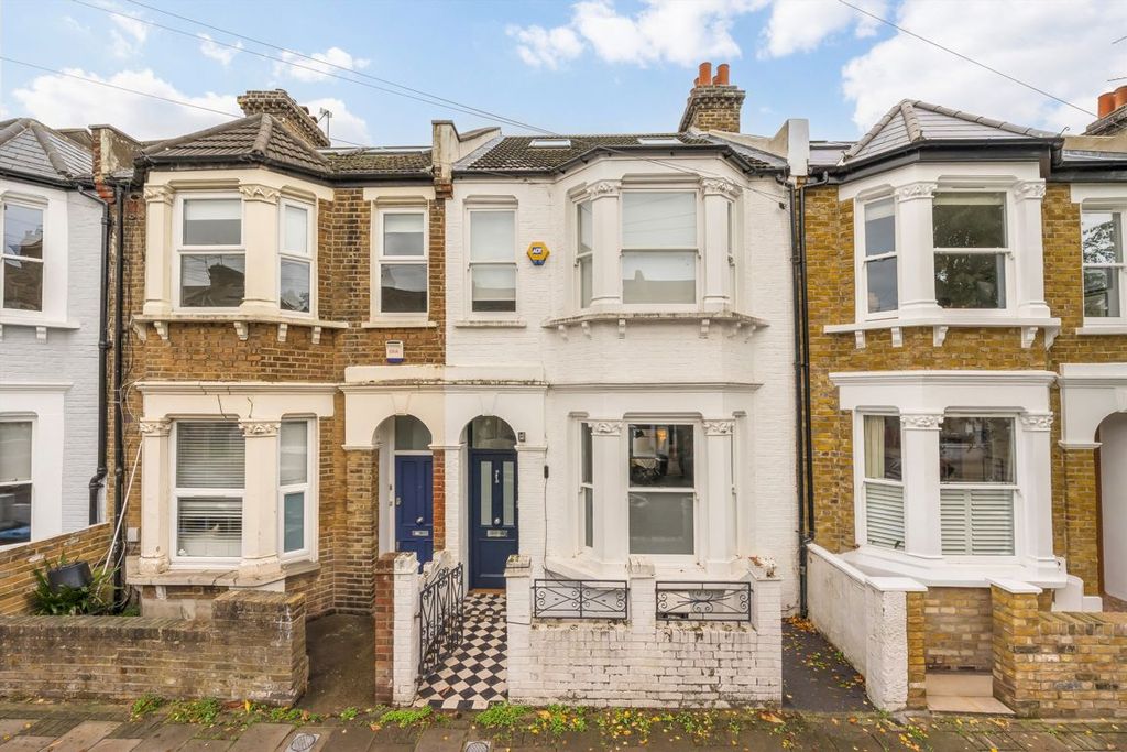 Property photo 1 of 10