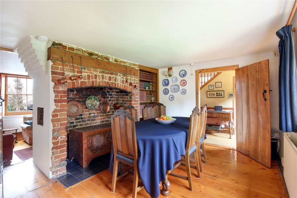 Property photo 2 of 15 Dining Room