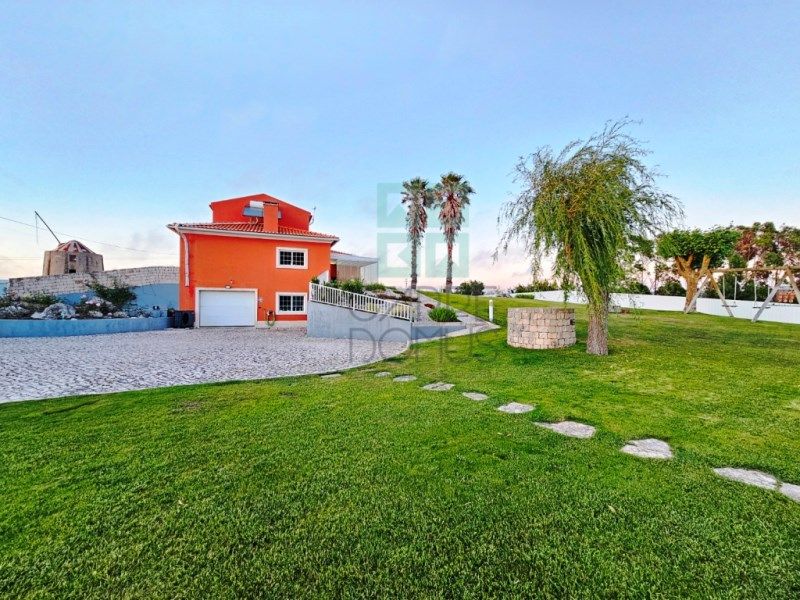 Property photo 1 of 78