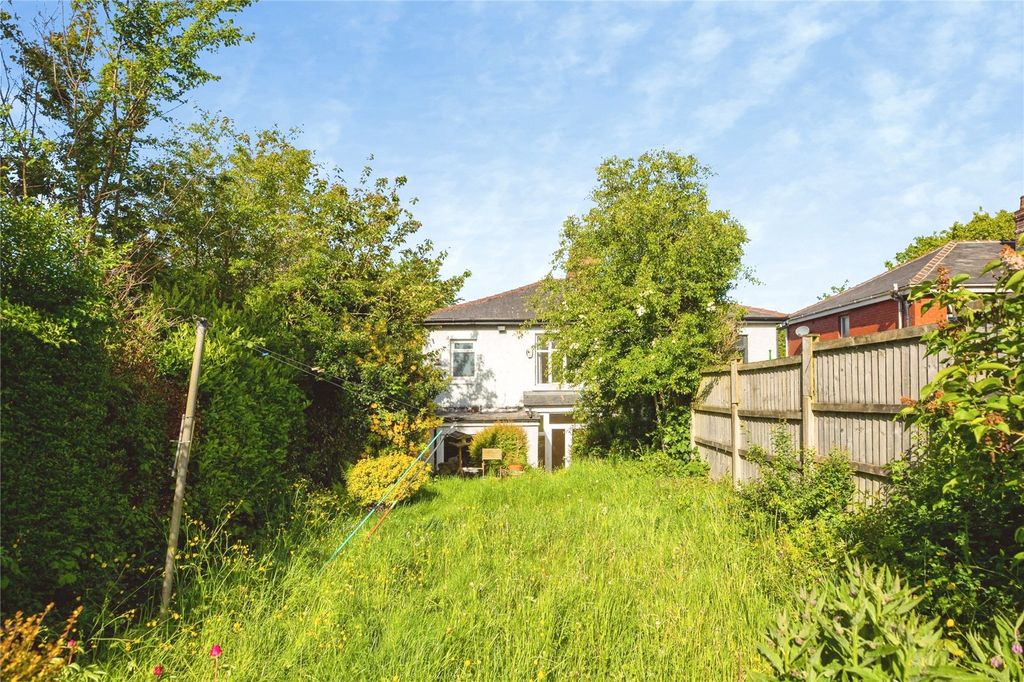 Property photo 2 of 21 Picture No. 02