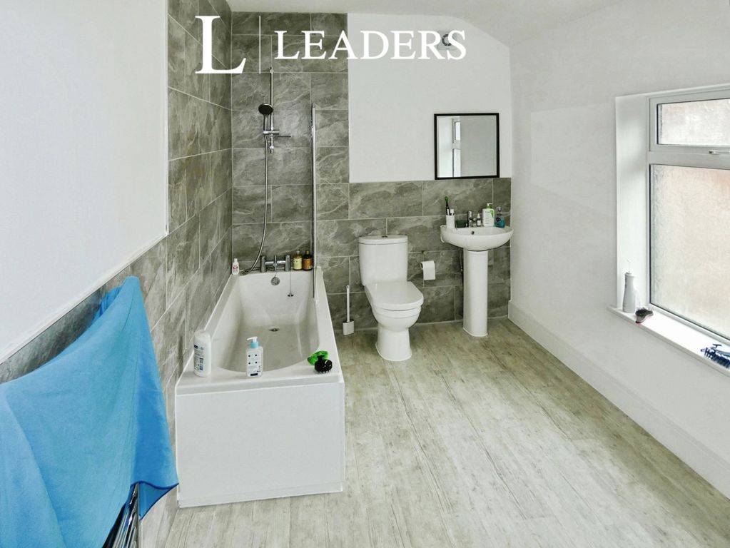Property photo 3 of 5 Pbox-Img.Jpg