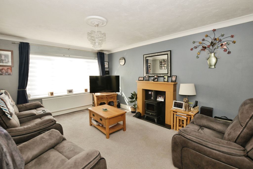 Property photo 2 of 15 Photography