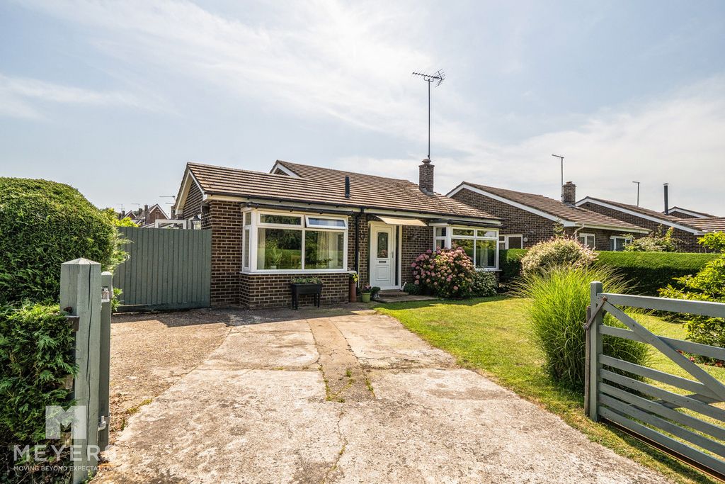 Property photo 1 of 22