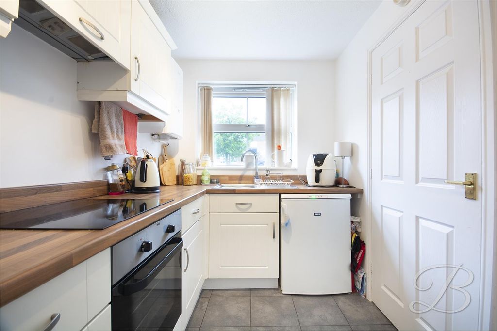 Property photo 2 of 36 CC28.Jpg
