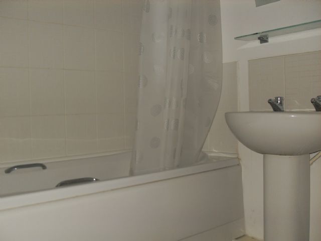 Property photo 2 of 5 Bathroom