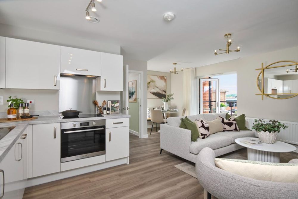 Property photo 2 of 10 Catteshall Court Show Apartment