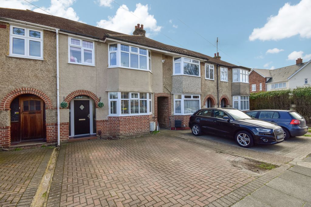 Property photo 1 of 13 Photo 01