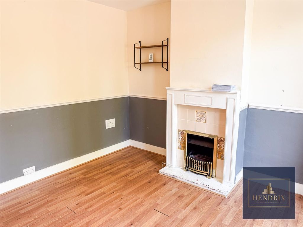 Property photo 2 of 17 Img_1460.Jpg