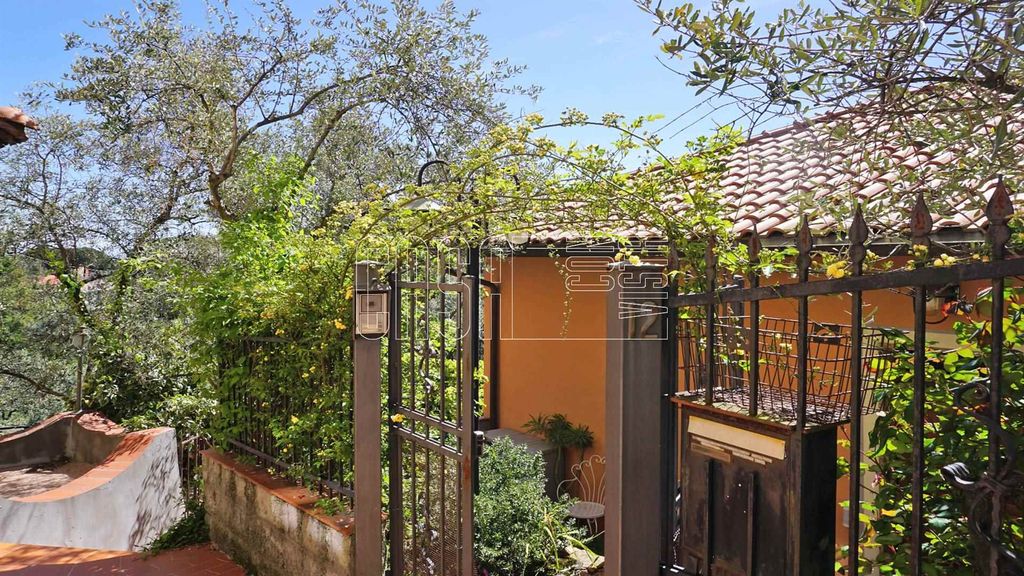 Property photo 3 of 58
