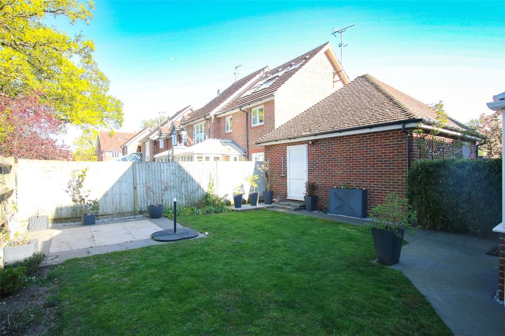 Property photo 3 of 19 Picture No. 39
