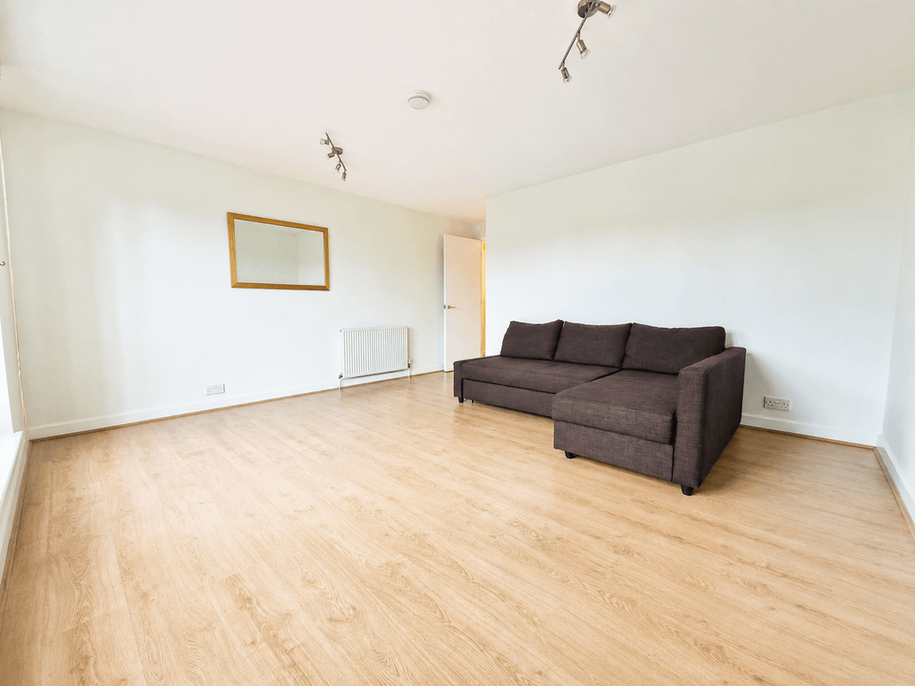Property photo 2 of 14 Gallery