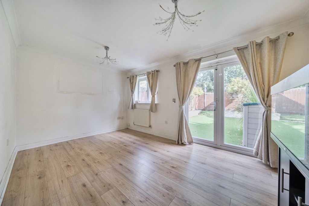Property photo 2 of 18 Reception Room