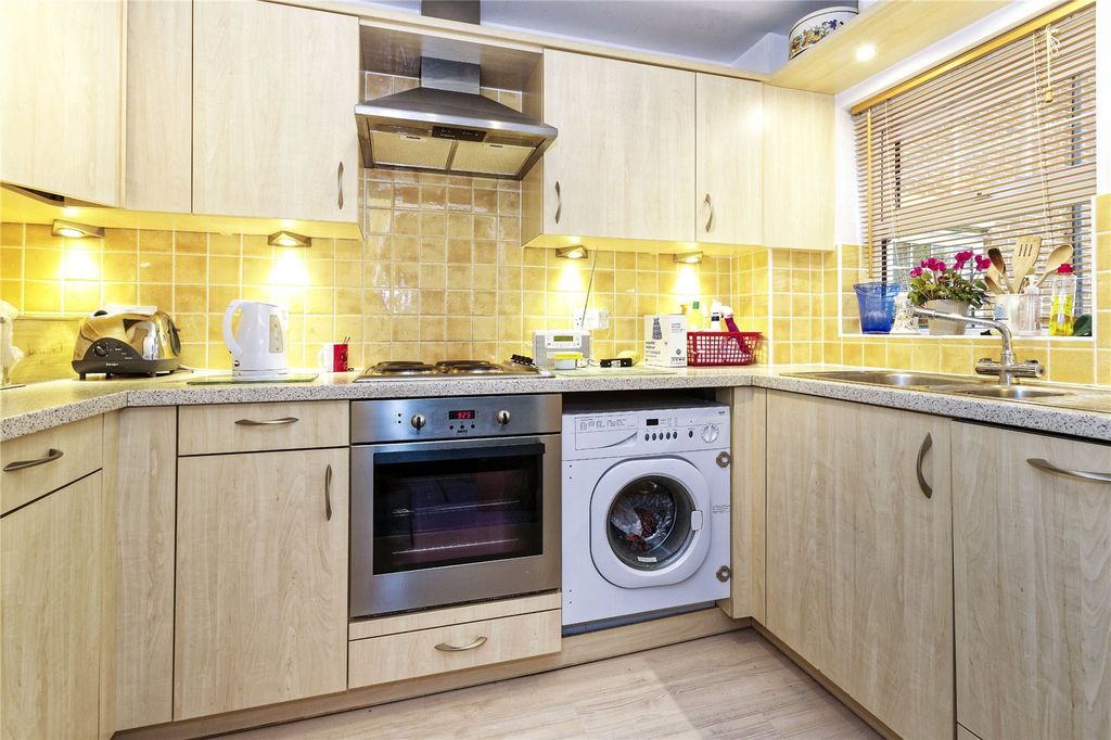 Property photo 2 of 8 2.Jpg