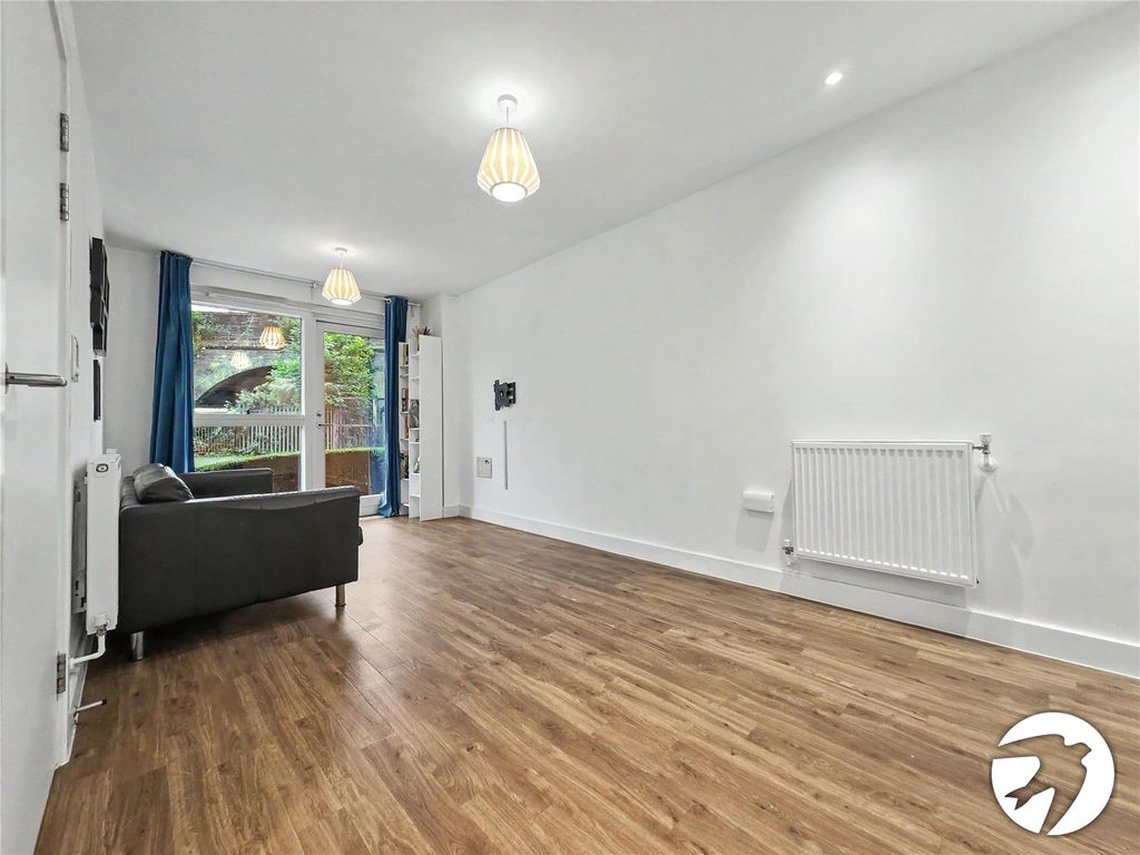 Property photo 3 of 10 Picture No. 08