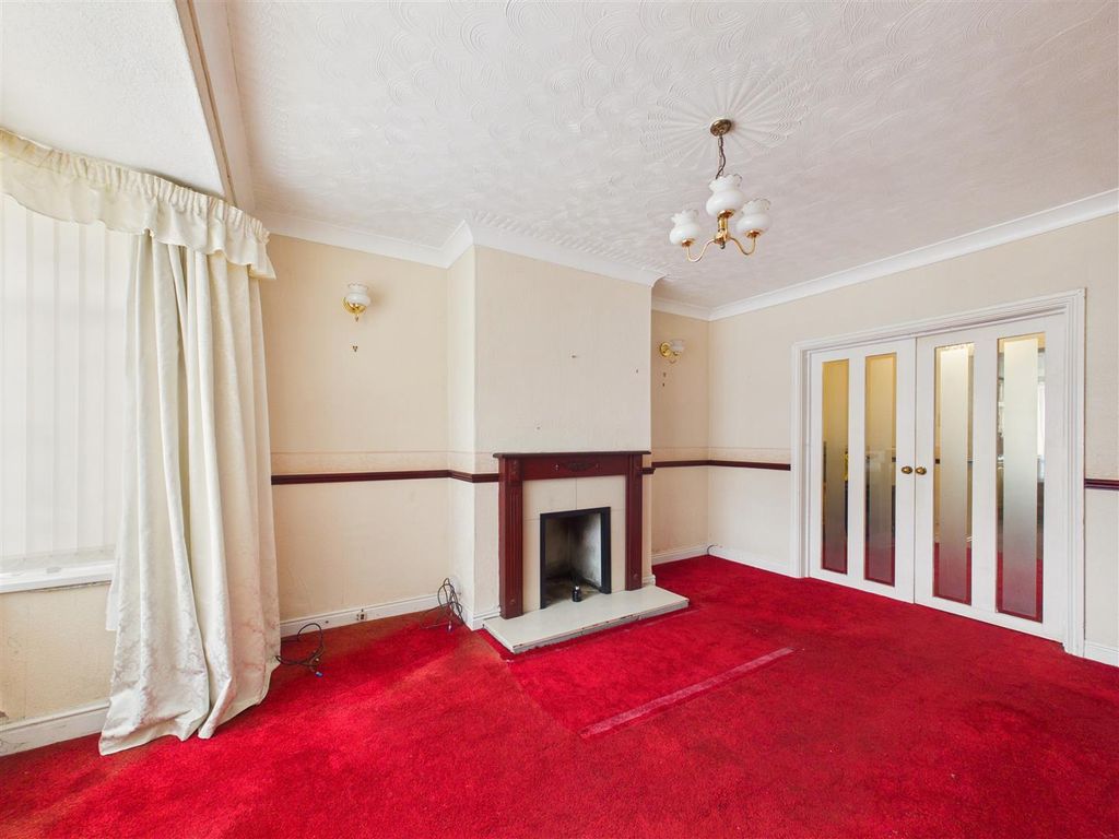 Property photo 3 of 11 Cam05451G0-Pr0141-Still007.Jpg