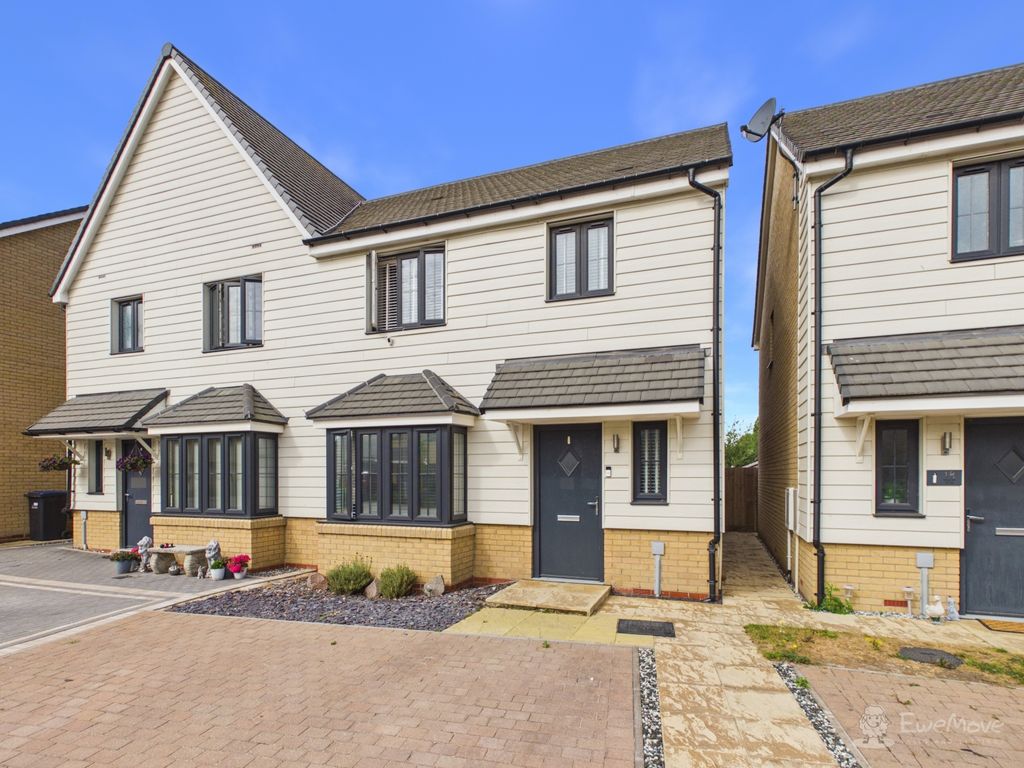 Property photo 1 of 18 Front- Mark Stephens Ewemove Newmarket And Soham