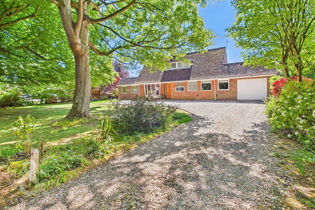 Property photo 1 of 30