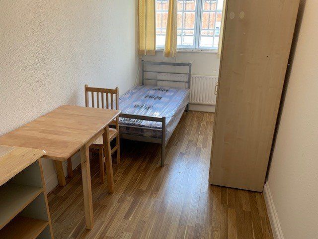 Property photo 1 of 5