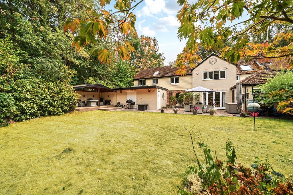 Property photo 3 of 26 Picture No. 24