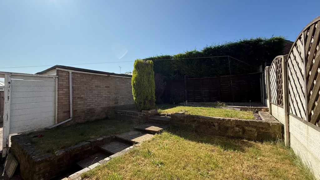 Property photo 3 of 18 Image