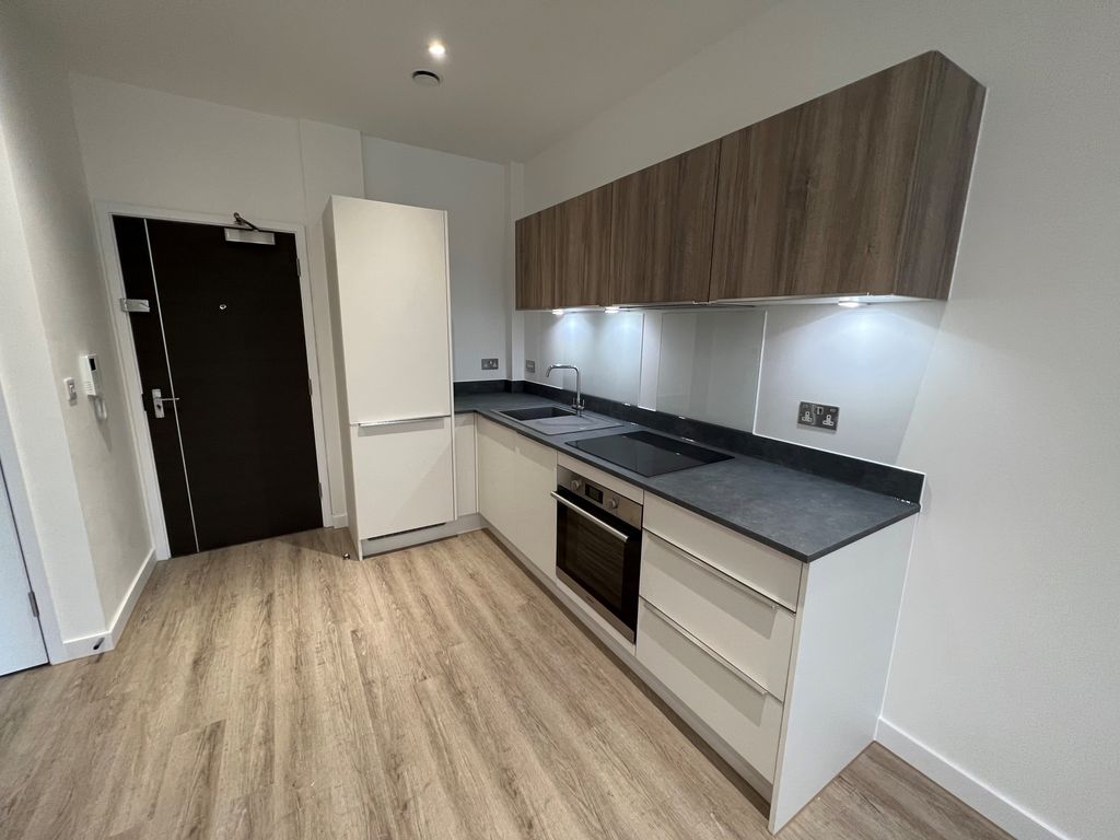 Property photo 3 of 7